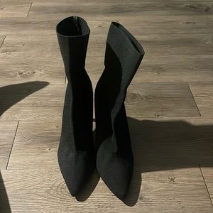 Sock heel boots